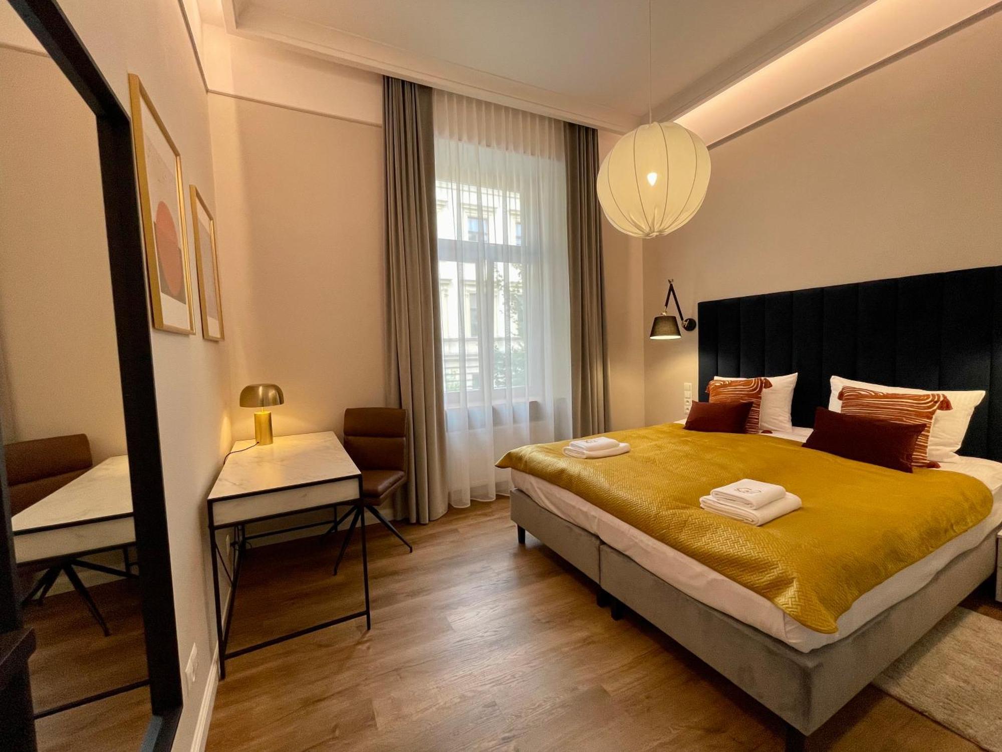 Golden Queen Apartments City Center Cracóvia Exterior foto